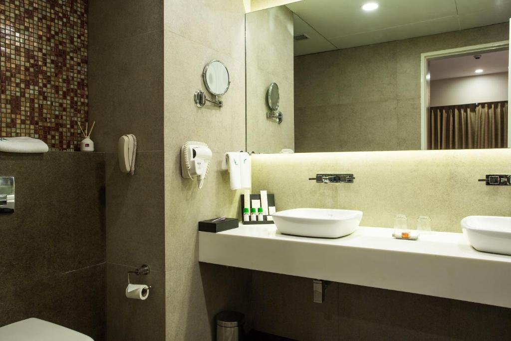 The Fern Residency Mumbai Hotel Ngoại thất bức ảnh